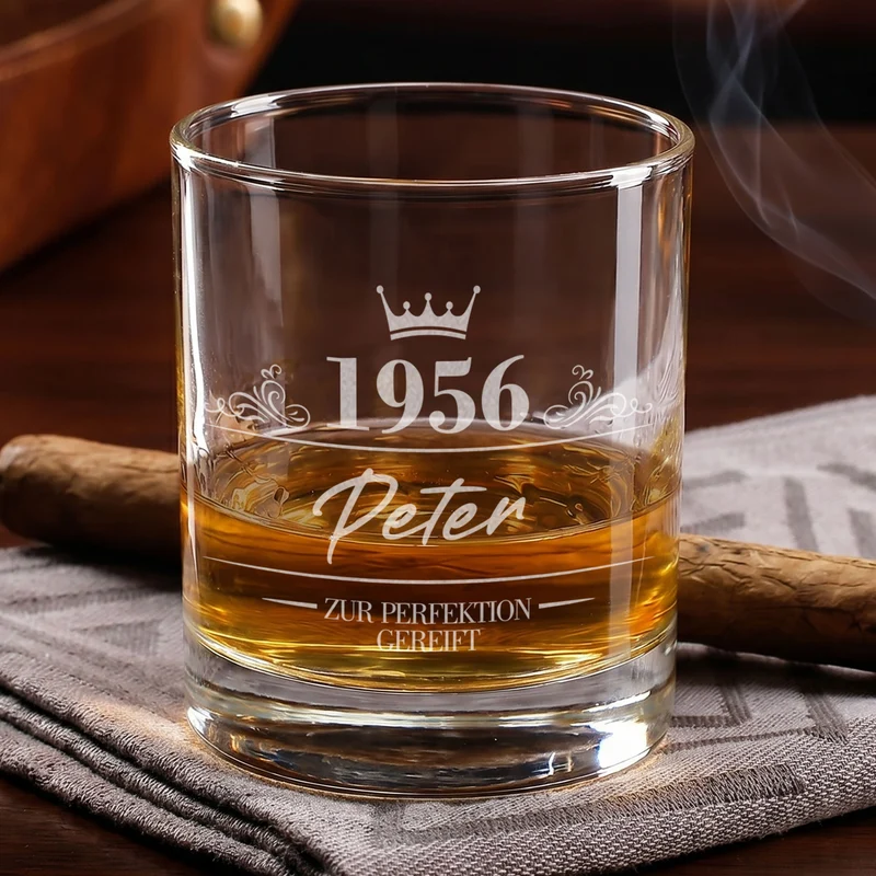 Whiskey Glas mit Gravur als Geschenk zum Geburtstag | Whiskyglas personalisiert mit Name, Jahr & Krone