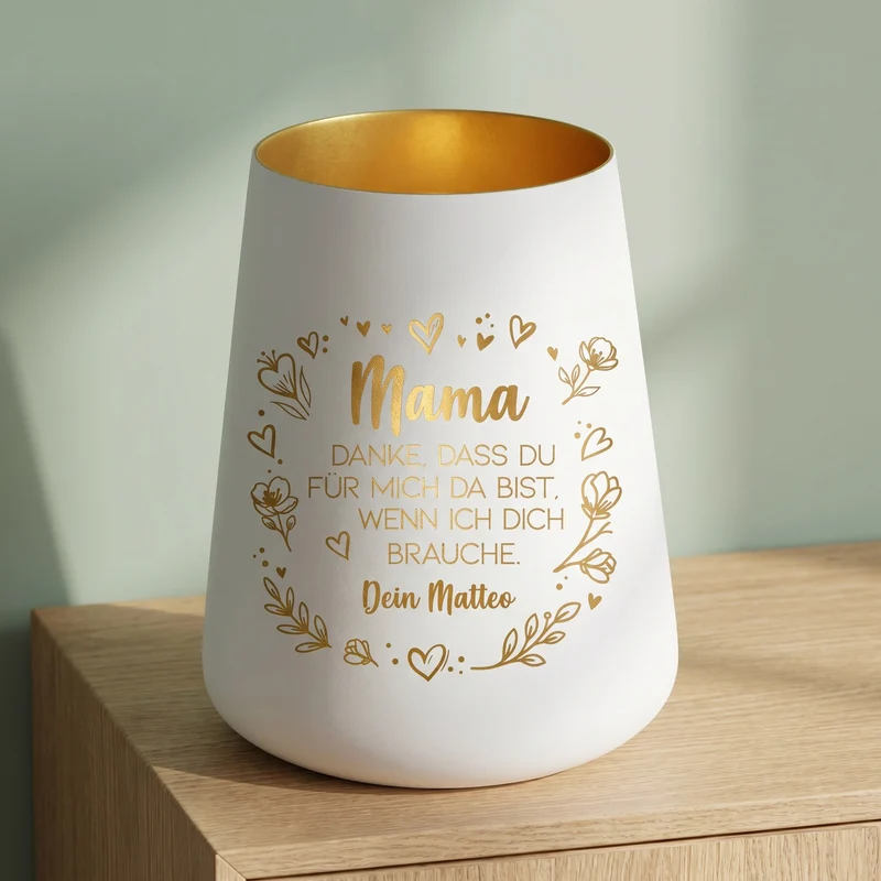 Windlicht mit Gravur für Mama & Familie personalisiert mit Wunschtext und Herz Motiv | Schwarz oder Weiß