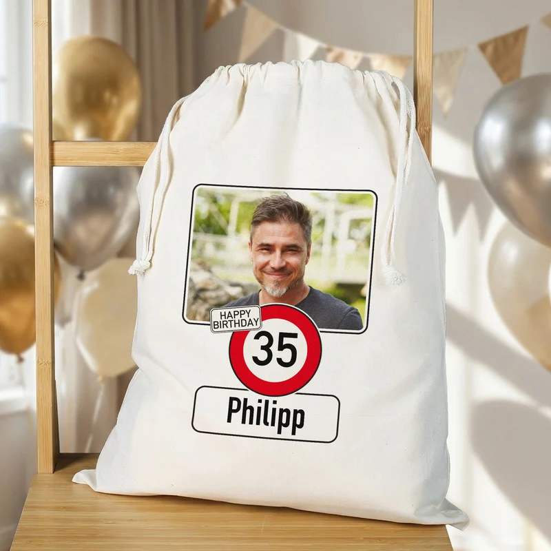 Geschenksack zum Geburtstag personalisiert mit Foto, Name & Alter | Verkehrszeichen Motiv