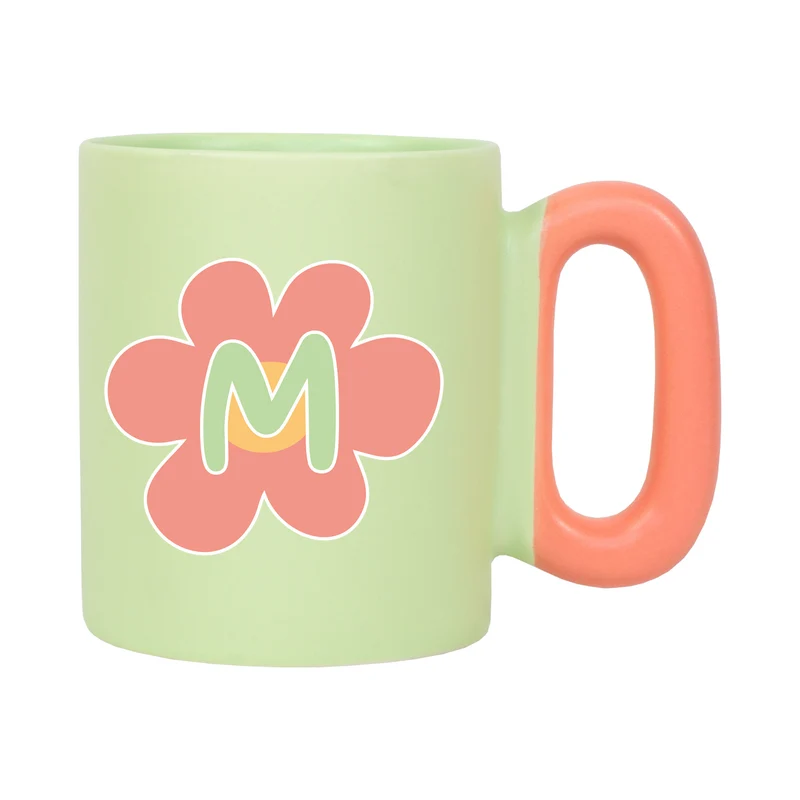 Personalisierte Tasse mit Blume & Initiale | Bunter Porzellan Kaffeebecher von Ritzenhoff & Breker
