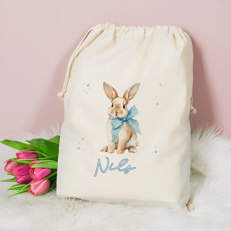 Personalisierter Geschenksack zu Ostern mit Name | Stoffbeutel mit Hasenmotiv und Kordel in 3 Größen