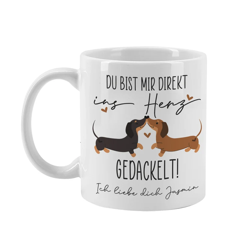 Personalisierte Tasse 'Ins Herz gedackelt' mit Dackel-Motiv & Wunschtext | Geschenk zum Valentinstag