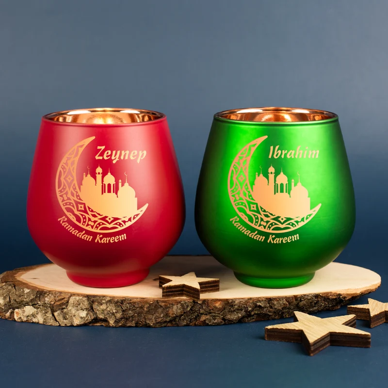 Windlicht zu Ramadan personalisiert mit Name | Teelichthalter aus Glas | Rot oder Grün