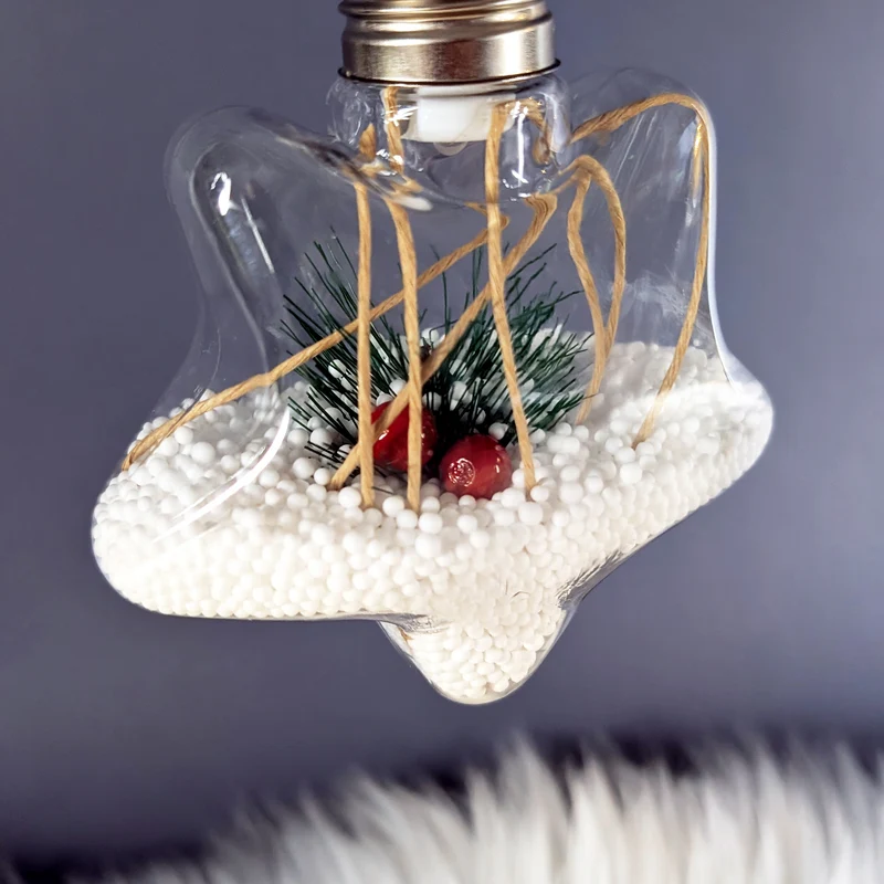LED Weihnachtskugeln mit Schnee und Zweig in 3 Formen
