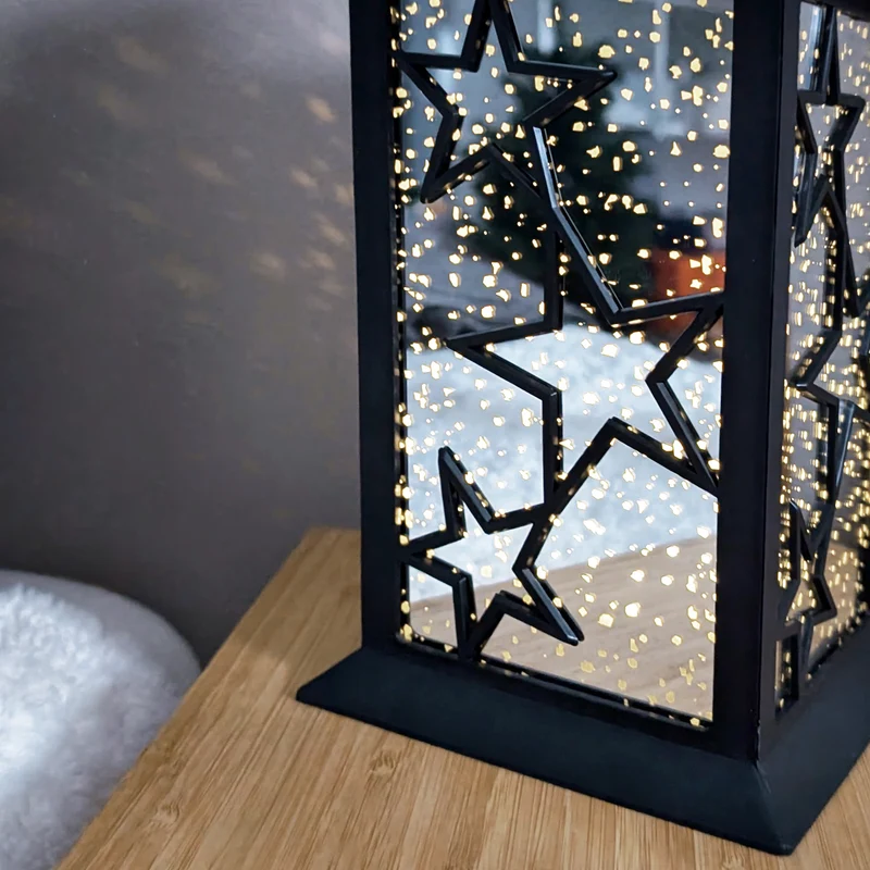 LED Laterne mit funkelnden Sternen | Weihnachtsdekoration