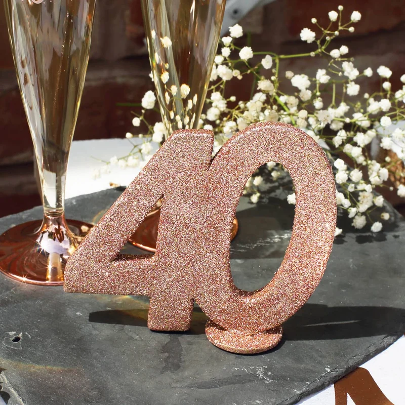 Dekozahl zum Geburtstag für Tischdekoration - rose