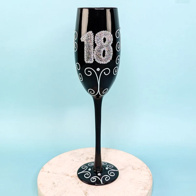 Schwarzes Sektglas mit Glitzerzahl für runde Geburtstage & Jubiläum