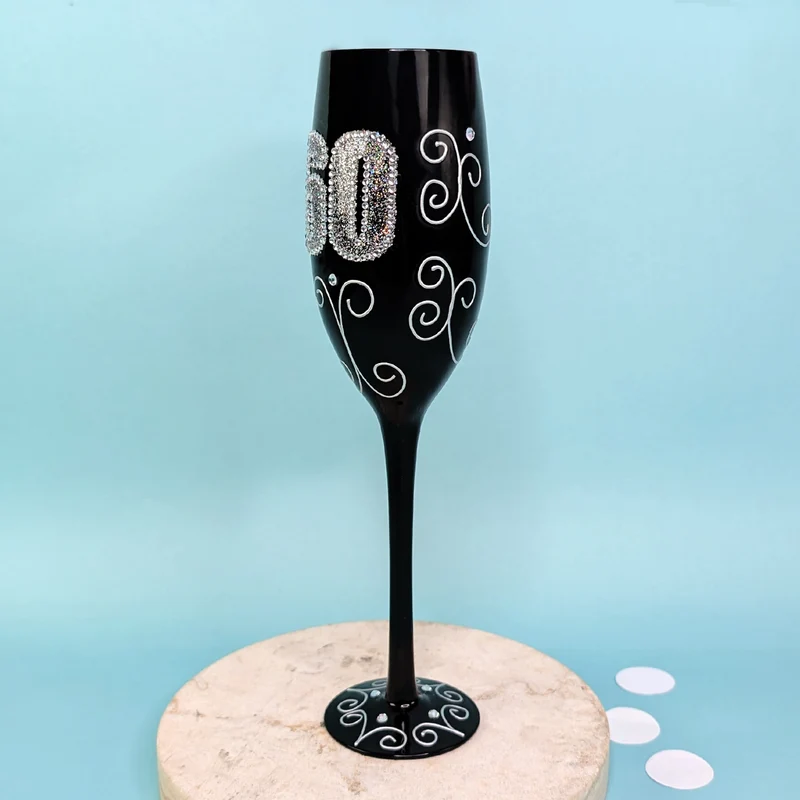 Schwarzes Sektglas mit Glitzerzahl für runde Geburtstage & Jubiläum