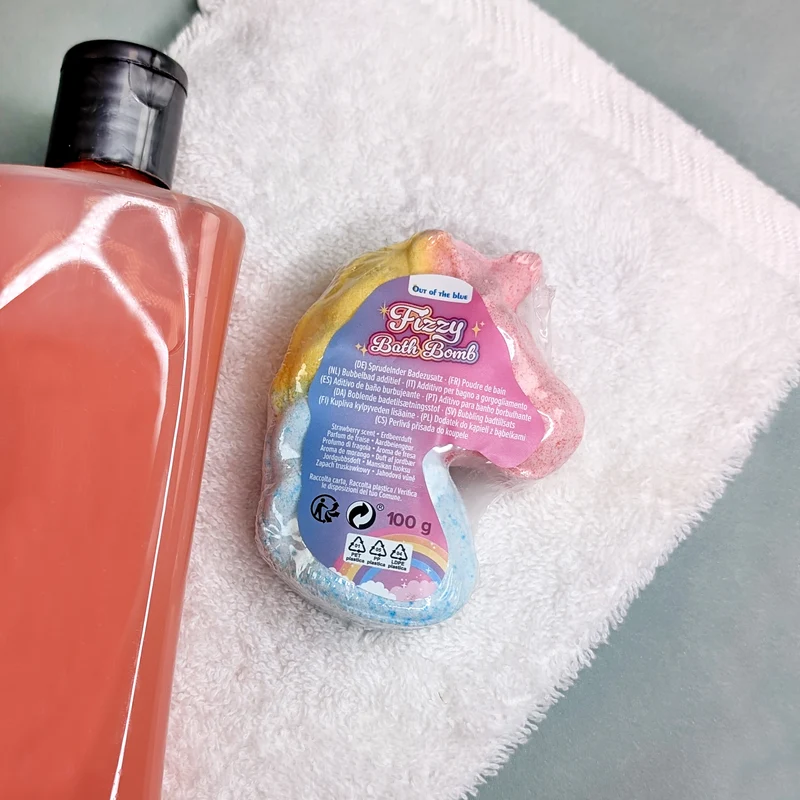 Sprudelnde Badebombe | Regenbogen Einhorn mit Erdbeerduft