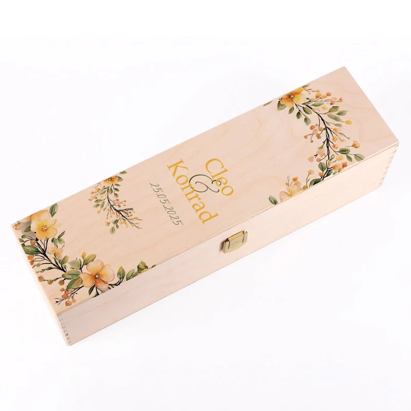 Erinnerungsbox zur Hochzeit mit Blütenkranz