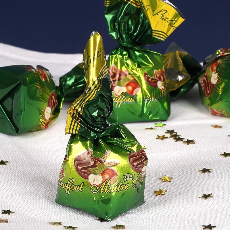 Wenn Schneeflocken Küsse wären - Pralinenherz in zwei Geschmackssorten