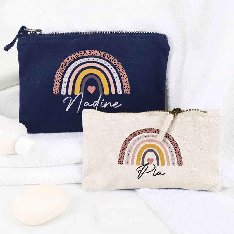 Kosmetiktasche mit Regenbogen-Motiv und Name, 2 Farben zur Auswahl