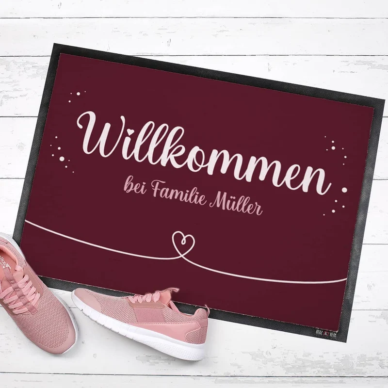 Willkommen Fußmatte mit Herz und Wunschtext
