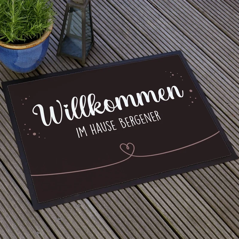 Willkommen Fußmatte mit Herz und Wunschtext