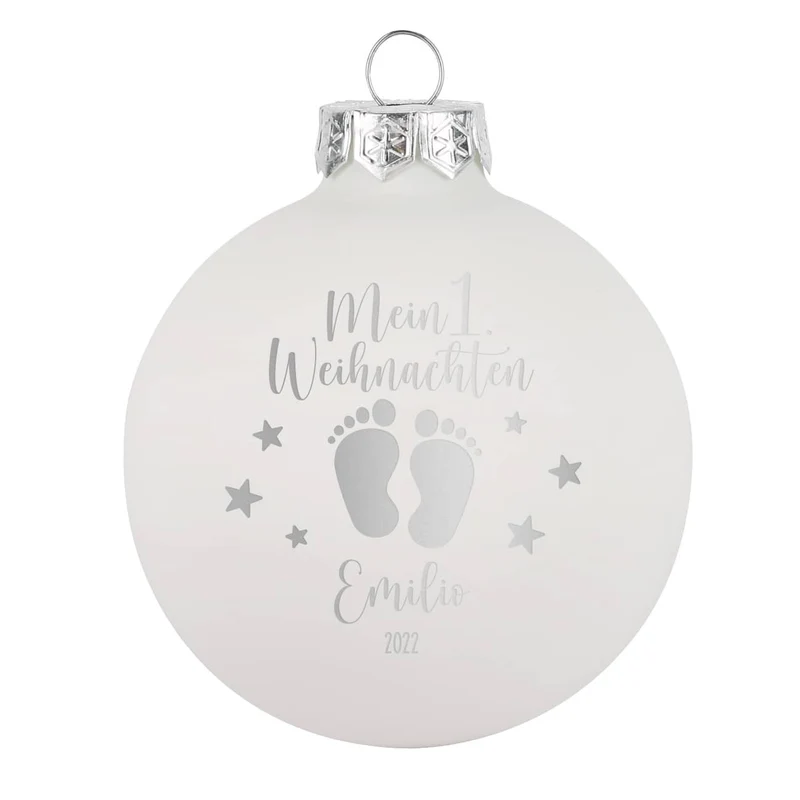 Mein 1. Weihnachten - Weihnachtskugel mit Babyfüßchen und Sternchen graviert