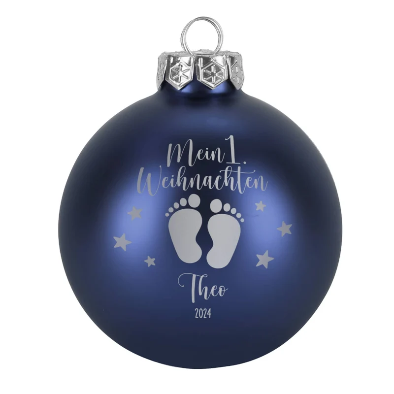 Mein 1. Weihnachten - Weihnachtskugel mit Babyfüßchen und Sternchen graviert