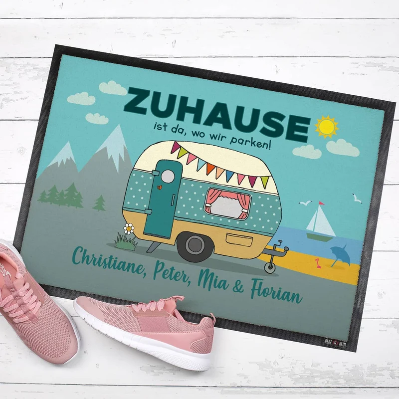 Camping-Fußmatte mit Wohnwagen und Wunschtext