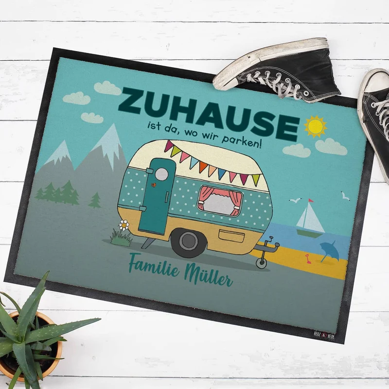 Camping-Fußmatte mit Wohnwagen und Wunschtext