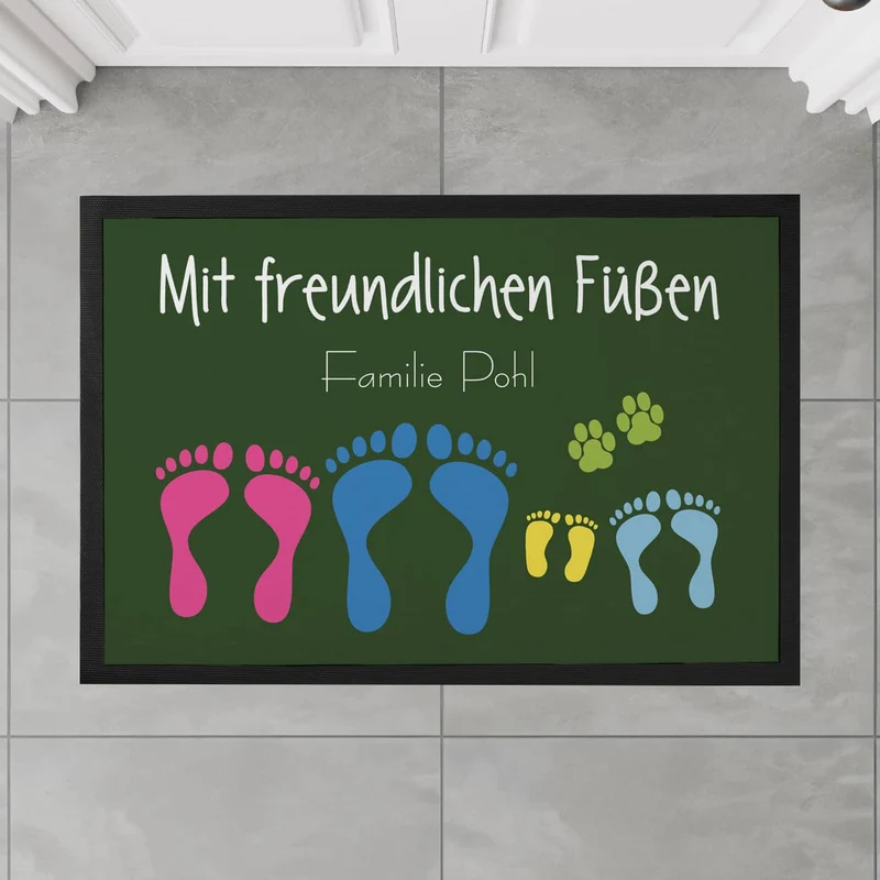 Bedruckte Fußmatte Mit freundlichen Füßen - personalisiert mit Text