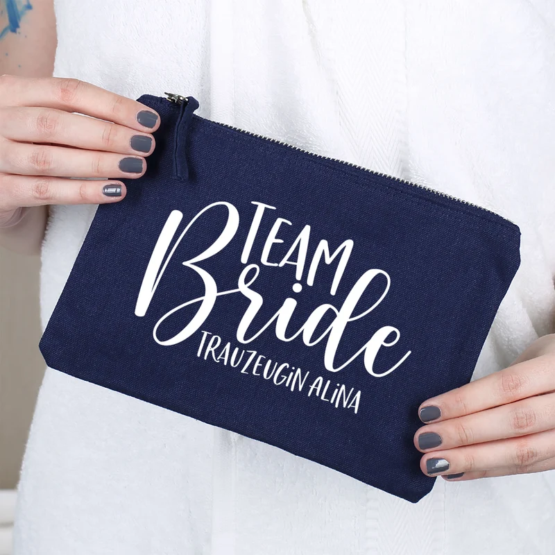 Beautycase mit Namensaufdruck | Team Bride | 5 Farben & Größenauswahl
