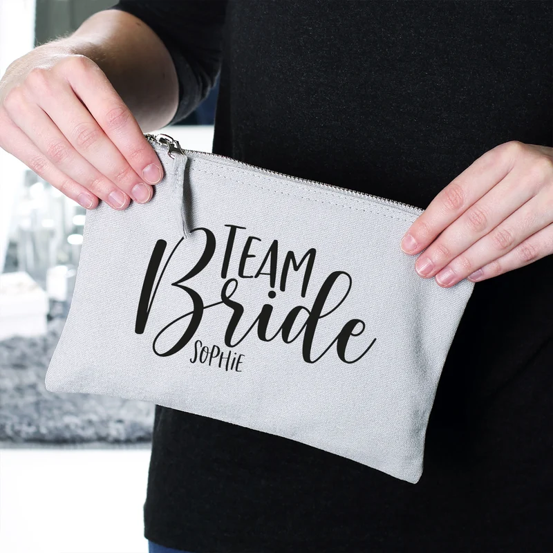 Beautycase mit Namensaufdruck | Team Bride | 5 Farben & Größenauswahl