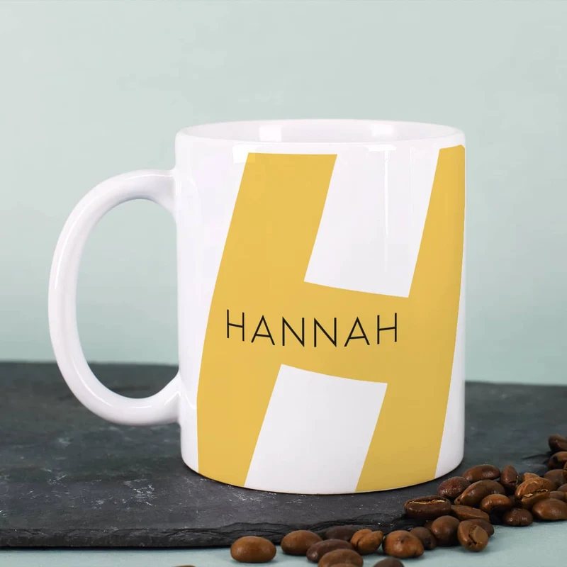 Moderne Keramiktasse - Monogramm - in verschiedenen Farben