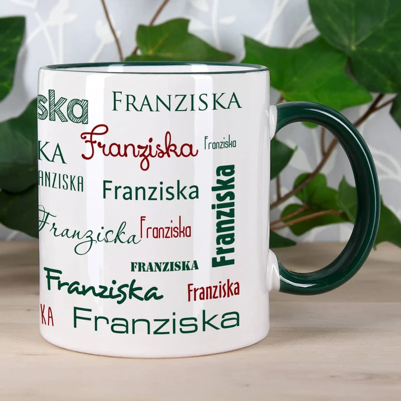 Tasse mit Ihrem Namen in verschiedenen Schriftarten und Farben