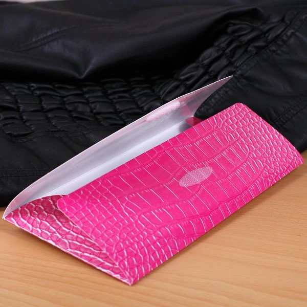 Schokolade in der Clutch - ein beliebtes Geschenk für Frauen