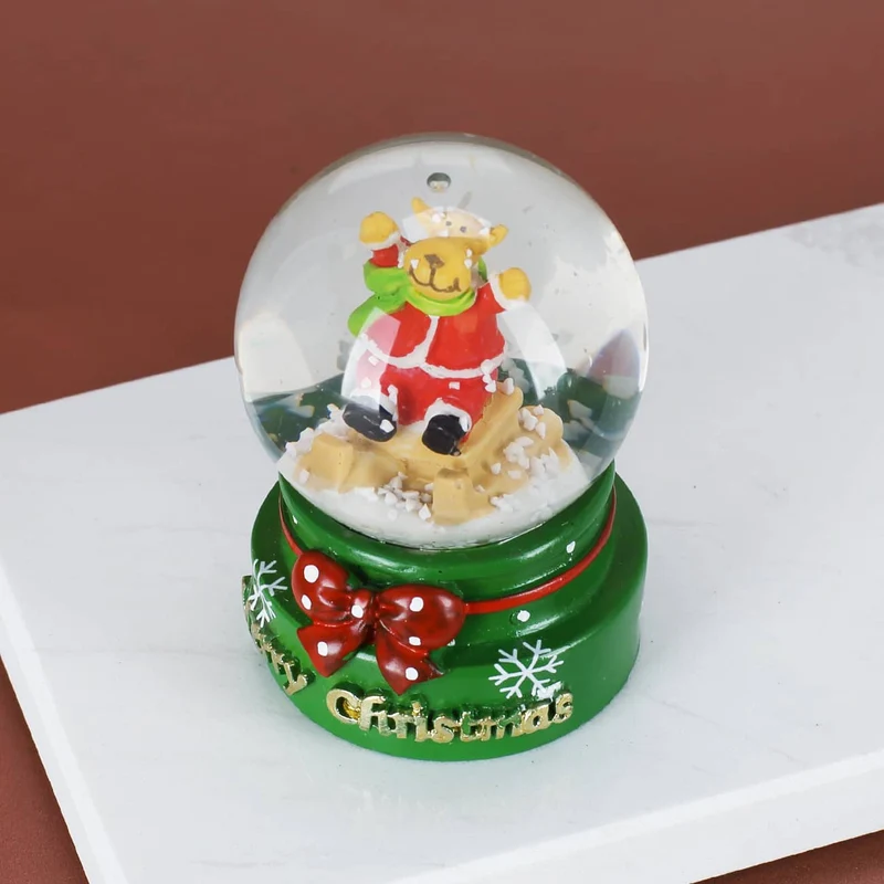 Wunderschöne Schneekugel für die Adventszeit