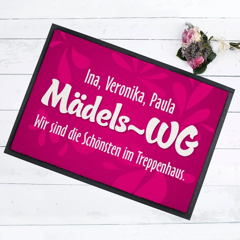 Fussmatte in pink mit 3 Zeilen Wunschtext
