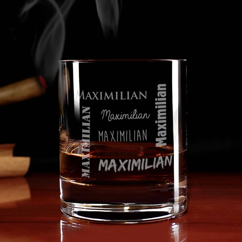 Whiskyglas mit Ihrem Namen in verschiedenen Schriftarten