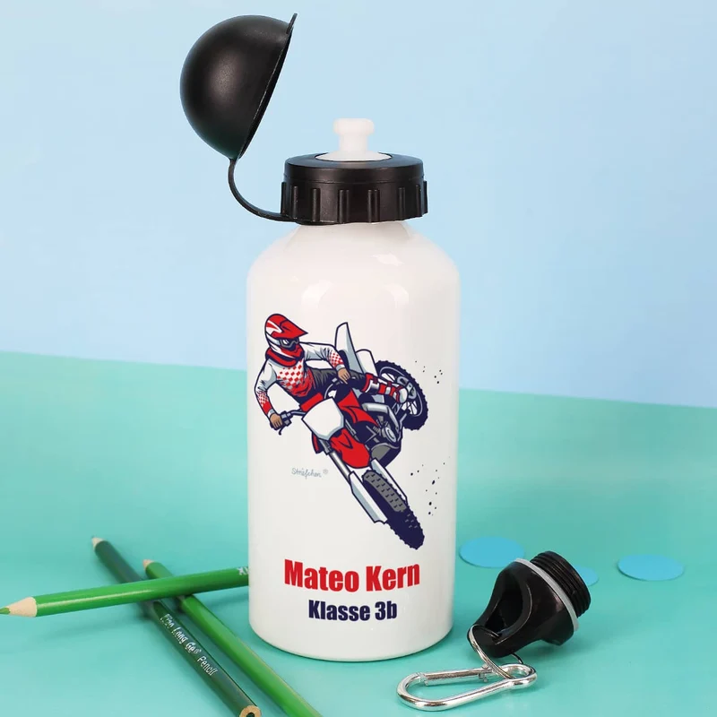 Weiße Trinkflasche aus Metall mit Motorrad-Motiv, Name und Text