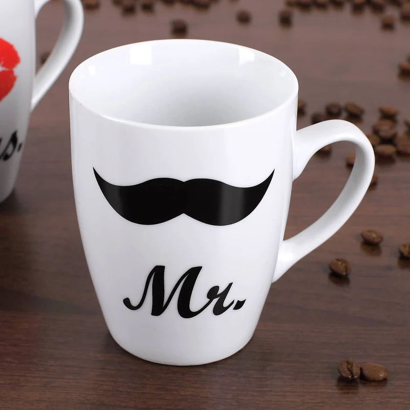 Tassen im Mr. & Mrs. Design, 2er Set in Geschenkverpackung