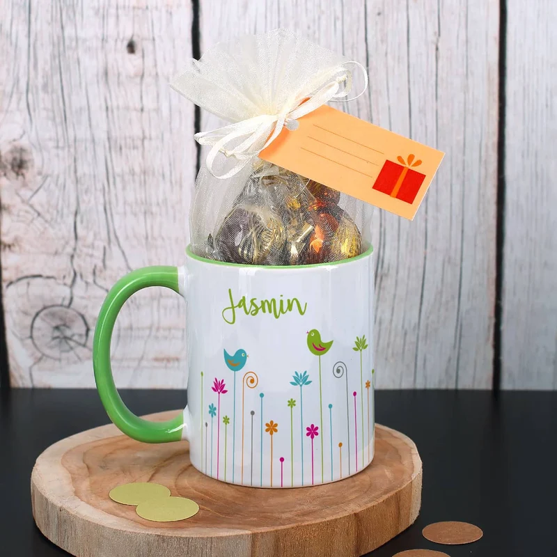 Bunte Tasse mit Frühlingsmotiv