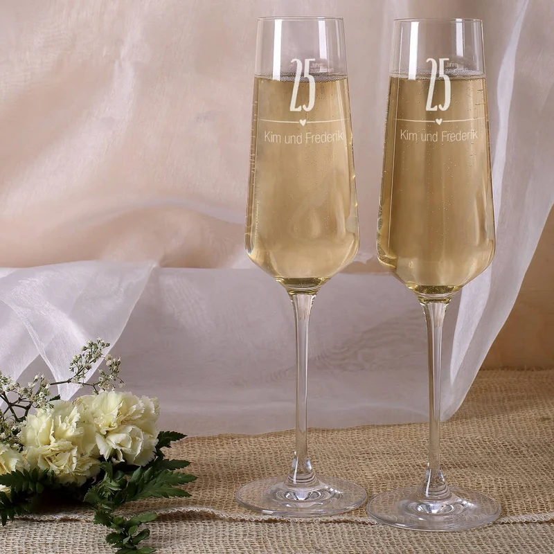 2 gravierte Sektgläser zur Silberhochzeit