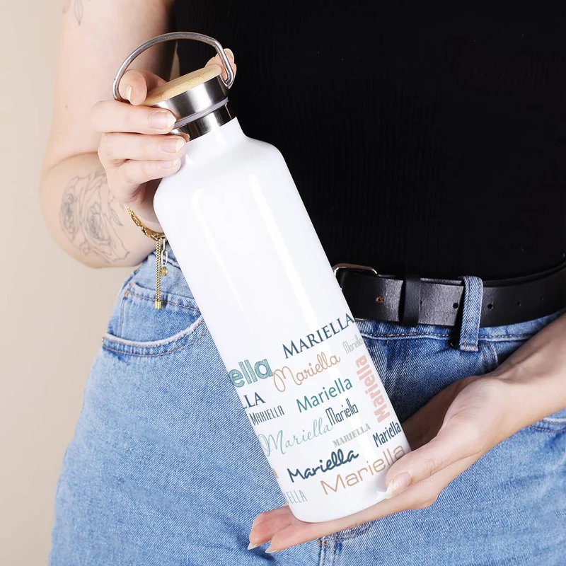 Thermosflasche mit Ihrem Wunschnamen in verschiedenen Schriftarten
