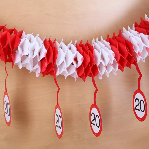 Papiergirlande Verkehrsschild 20
