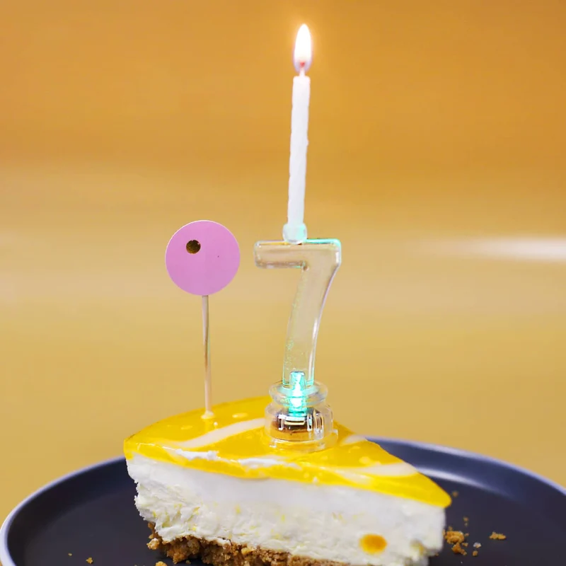 LED Zahlen mit Kerze als Tortendeko - Zahlen von 0 bis 9 - kombinierbar