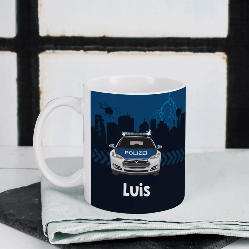 Keramiktasse mit Polizeiauto und Name