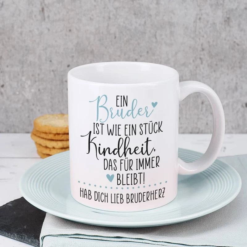 Eine Schwester / Ein Bruder ist wie ein Stück Kindheit - Tasse mit Ihrem Wunschtext