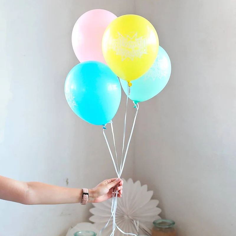 8 pastellfarbene Luftballons Happy Birthday
