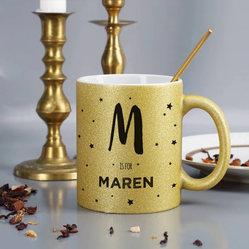 Goldene Glitzertasse mit Initiale und Name
