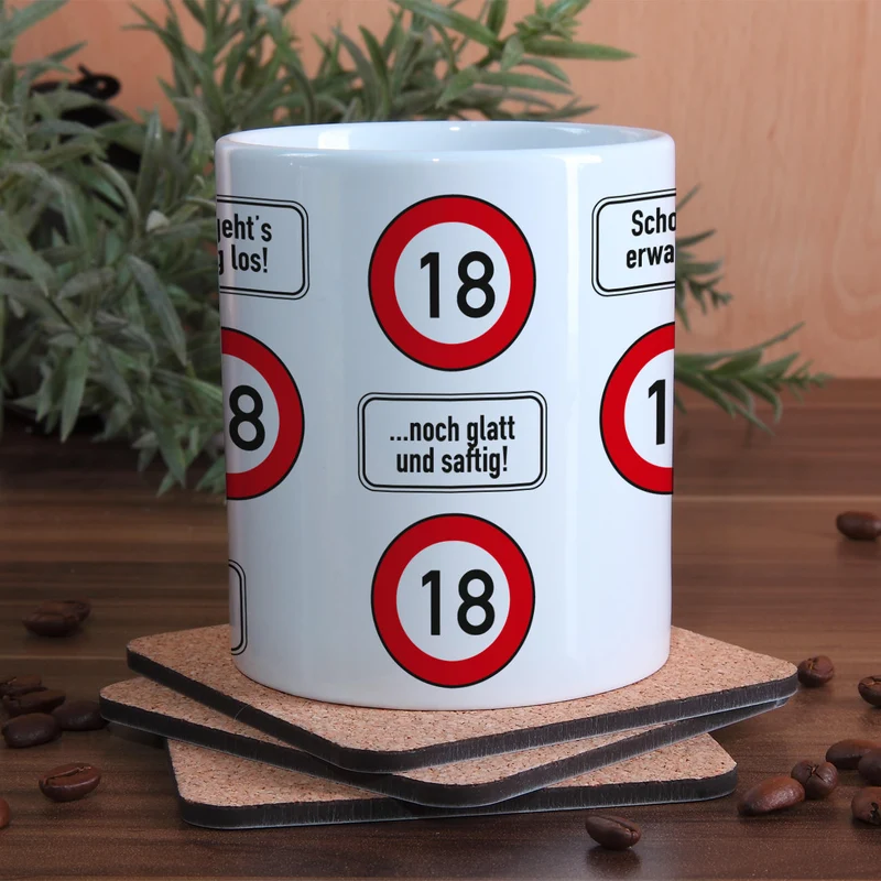 große Kaffeetasse zum 18. Geburtstag mit Verkehrszeichen - 18 -