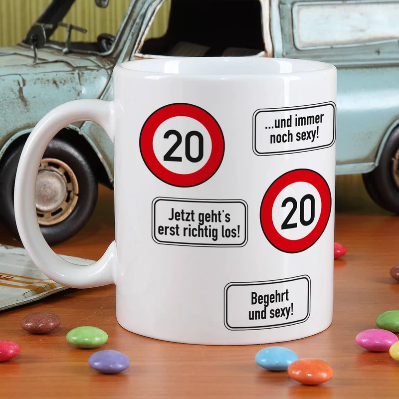 große Kaffeetasse zum 20. Geburtstag mit Verkehrszeichen - 20 -