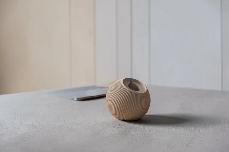 MagSafe Design Ladestation für iPhone - Stanby-Funktion nutzbar mit Kabel