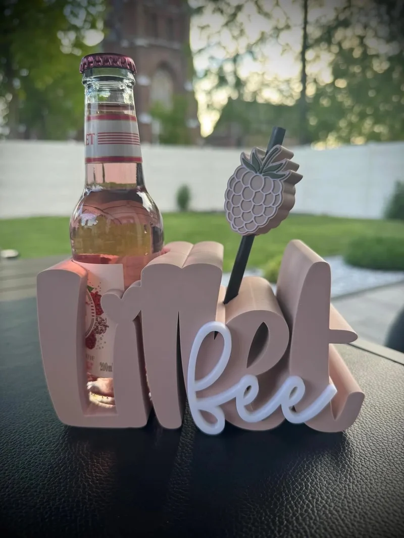 Wildberry Flaschenhalter Set – Geschenk für Frauen – 3D Druck Deko mit Strohhalm und Strohalmtopper – Geburtstag, Mädelsabend
